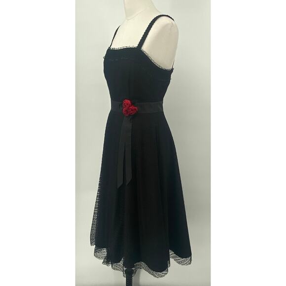 Unique Vintage Lace Fit & Flare Midi Dress Rosette Satin Waist Black Red Small - Picture 5 of 10